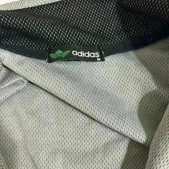 Adidas Lightweight Zipup Jacket Size M - Picture 3 of 6